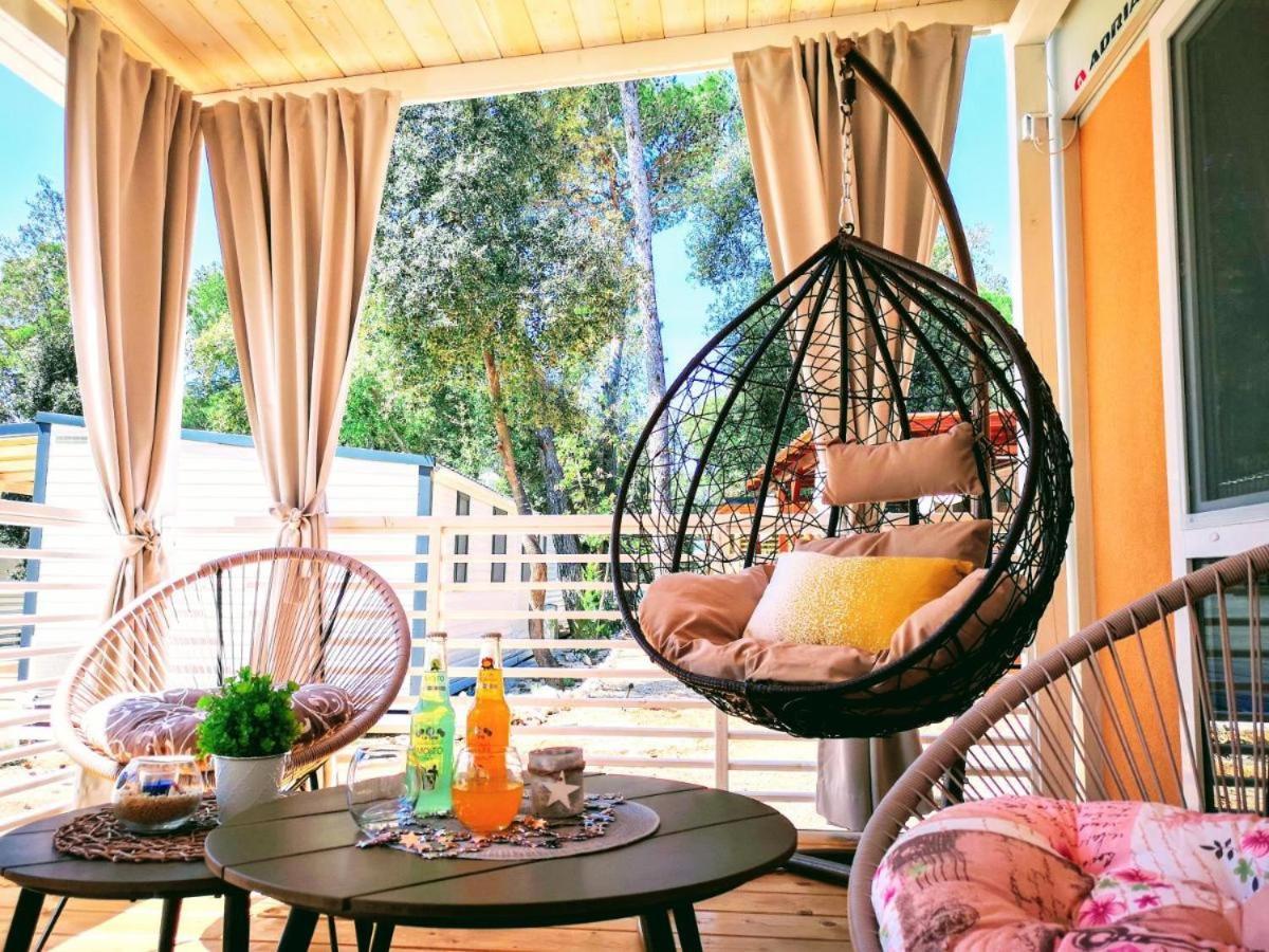 J & R Mobile Homes Biograd Na Moru Esterno foto