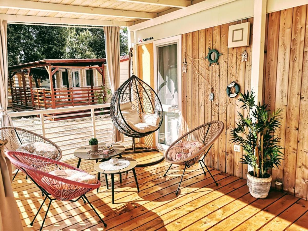J & R Mobile Homes Biograd Na Moru Esterno foto
