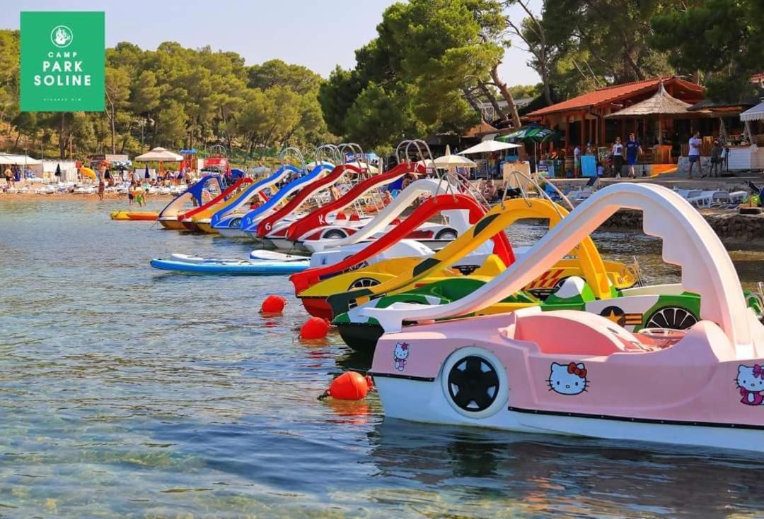 J & R Mobile Homes Biograd Na Moru Esterno foto